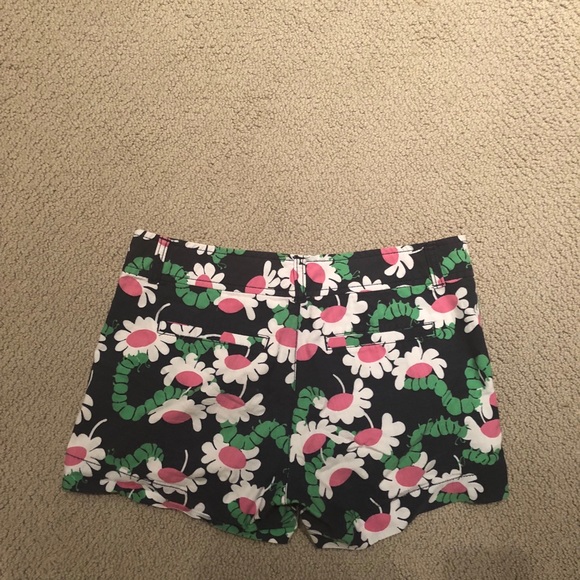 Lilly Pulitzer summer shorts - Picture 4 of 4